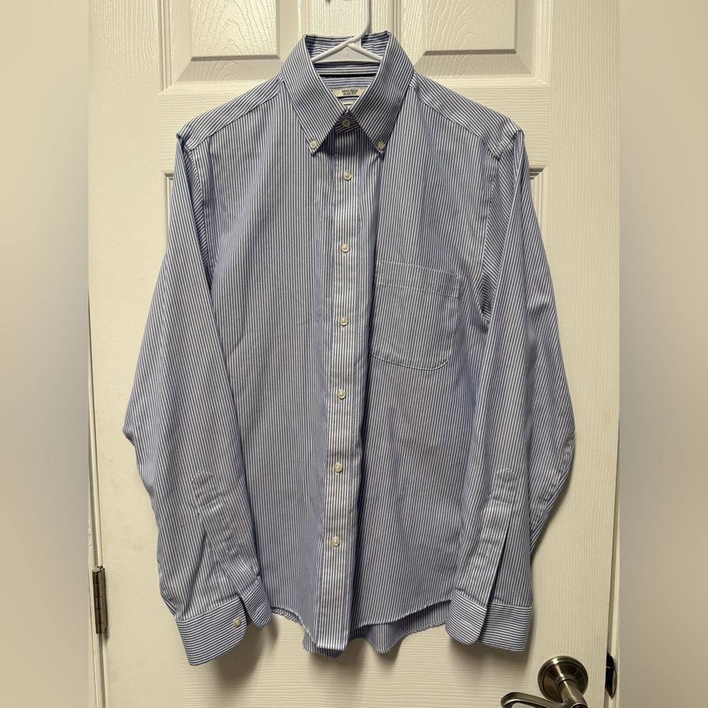Jos. A Bank Men's Blue Striped Shirt (Slim Fit)